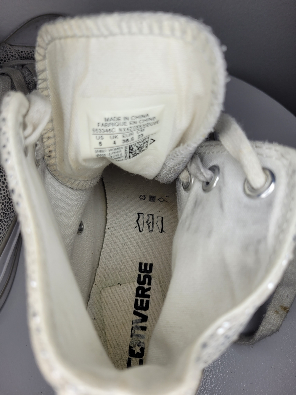 Converse Women’s High-Top Sneakers in Light Gray Size 6 - Picture 7 of 8